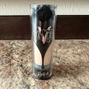 KVD Lock-It Foundation - Light 44 Cool